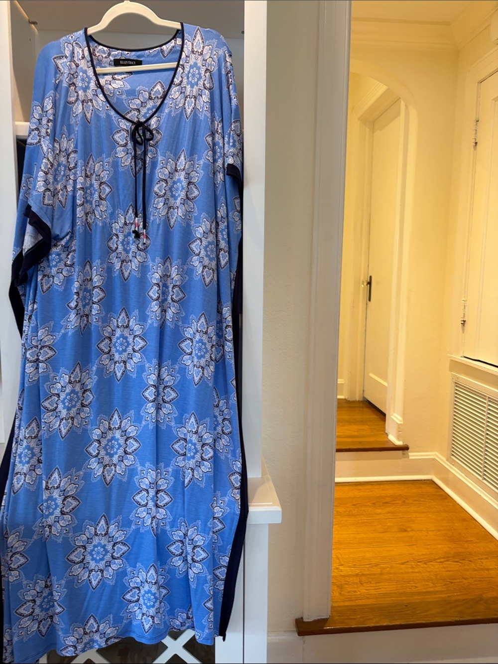 Ellen Tracy blue and white short sleeve Caftan.